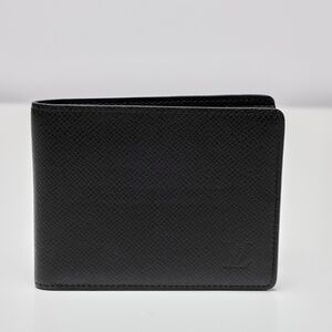 Louis Vuitton Taiga Leather Slender Wallet – Black (Men’s)